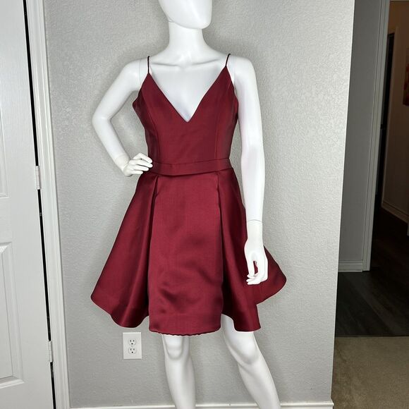 Jovani Size 10 Sleeveless Pleated Fit and Flare Mini Dress Maroon Dark Red - Picture 2 of 6